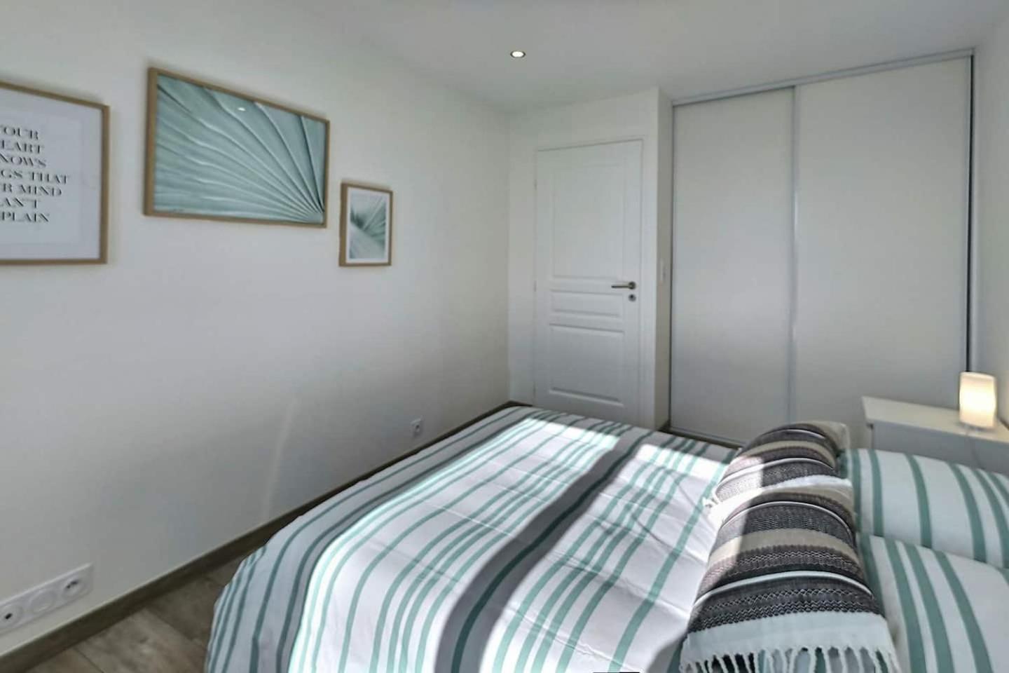 Le Voltaire - Balcon - 2 Chb - 3 Lits - 2 Min Gare Et Cente-Ville - Mon Groom Troyes Kültér fotó